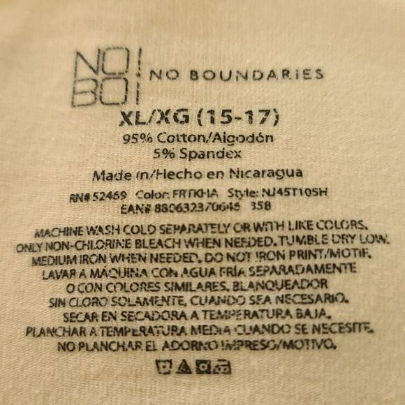 JUNIORS PLUS SIZE NO BOUNDARIES WOMAN'S TOP - Picture 6 of 6